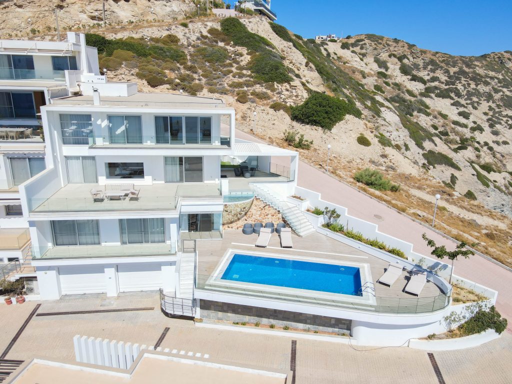 Property: SERAYA| image-0
