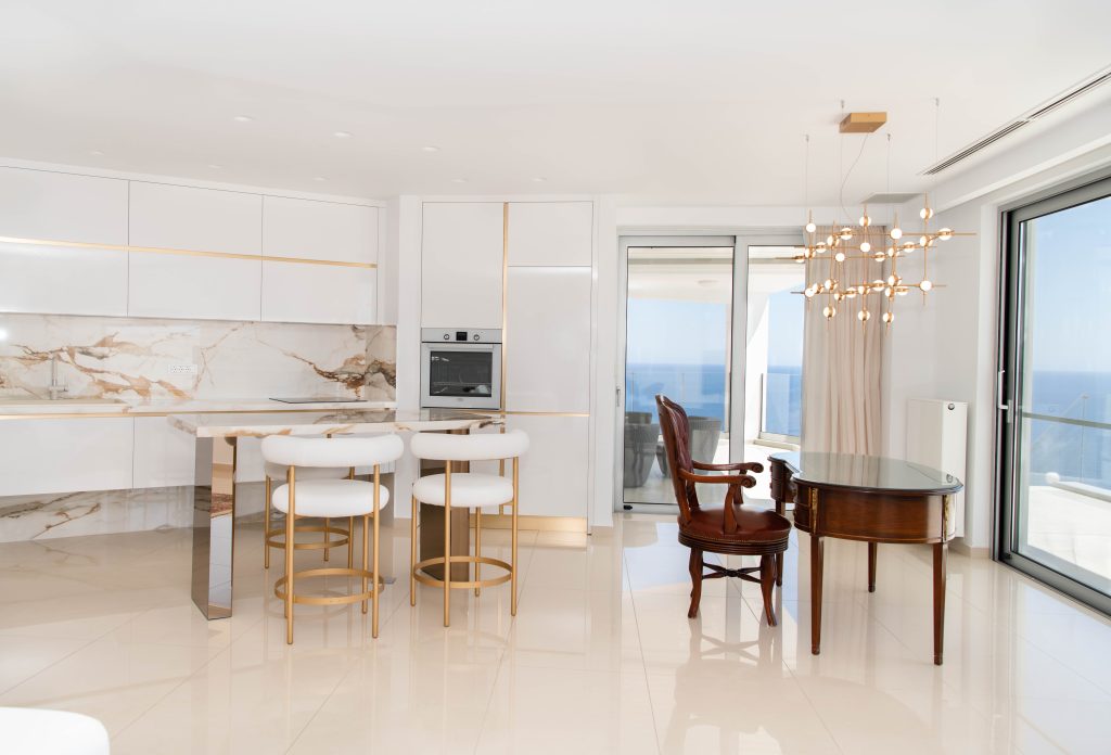 Property: SERAYA| image-10
