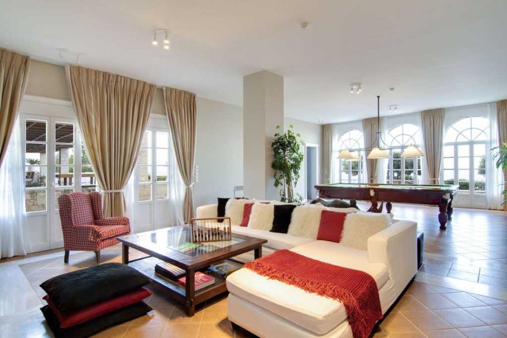 Property: ANAVLIA| image-8