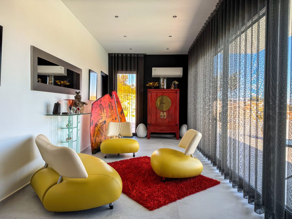 Property: OLENIA| image-5