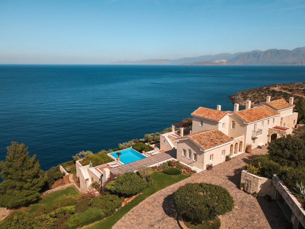 Property: ANAVLIA| image-0